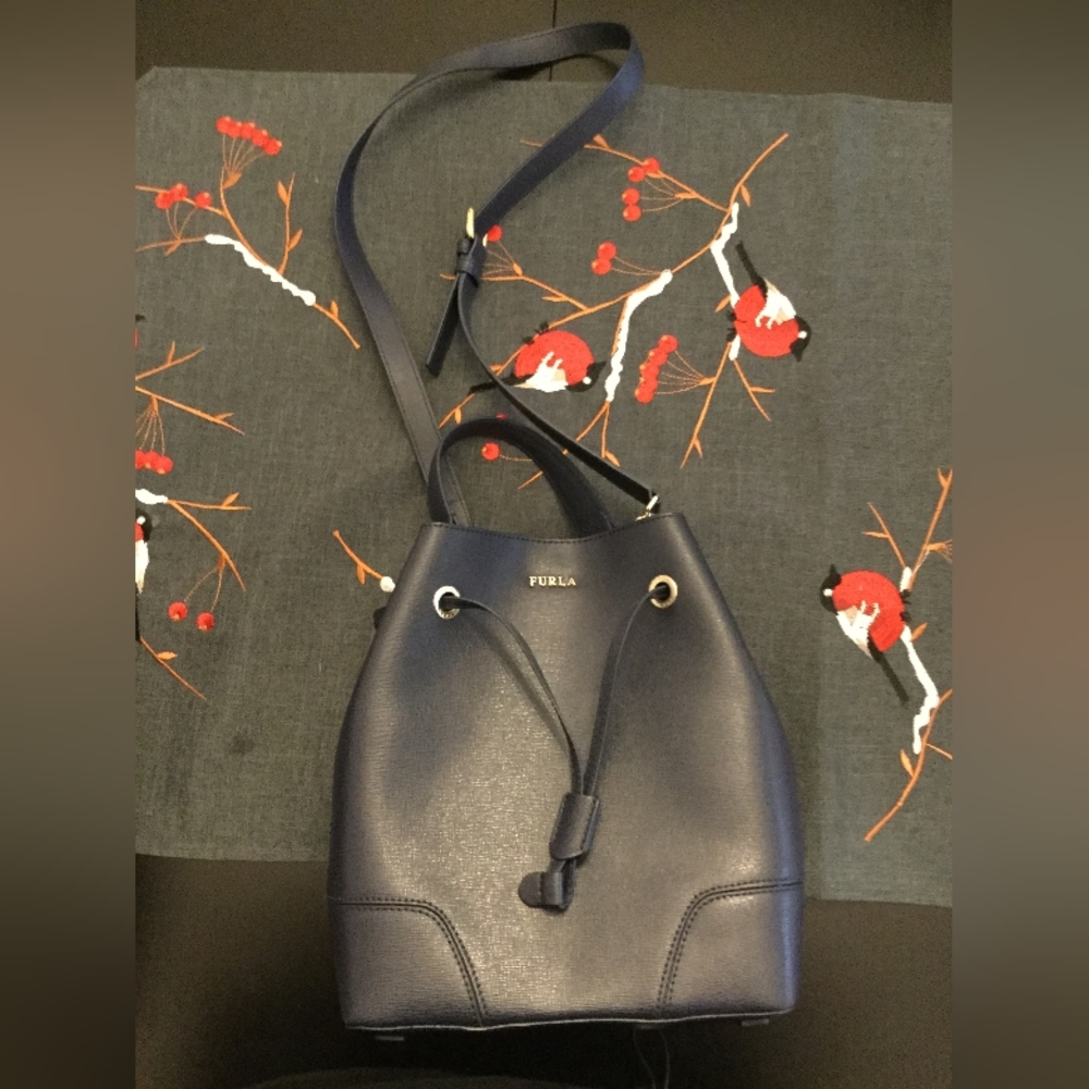 Furla handbag with pouch - Picture 2 of 4